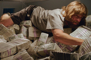 Иллюзия стабильности. Небольшая фирма стала крупнейшей финансовой пирамидой и манипулирует биткоином. Как ей это удалось?