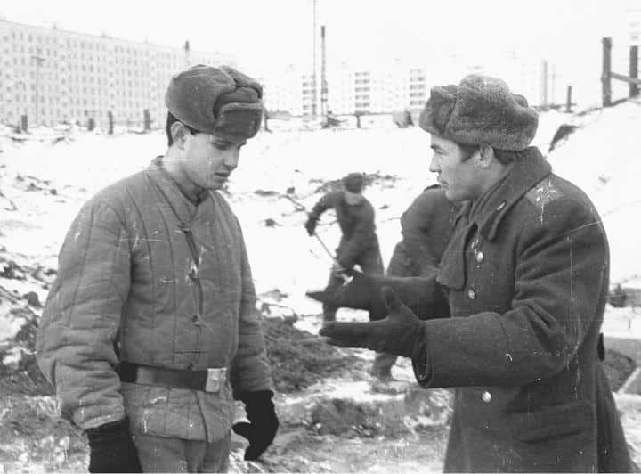 Как служилось в советском стройбате - королевские войска