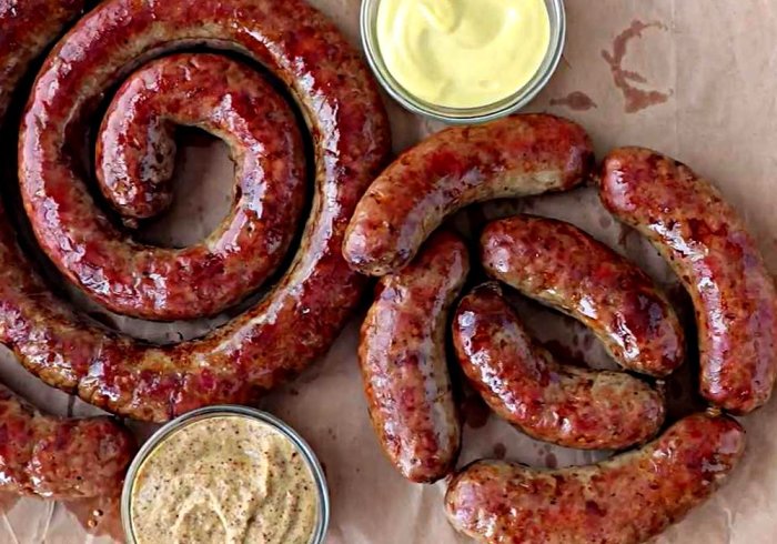 5 рецептов вкуснейшей домашней колбасы, приготовить которую самому не составит труда 5 рецептов вкуснейшей домашней колбасы, приготовить которую самому не составит труда готовим дома,кулинария,рецепты