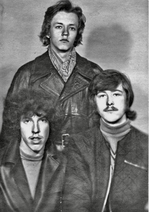 Александр Кутиков: Те, кто считает, что Навального правильно посадили, расфрендитесь Александр Кутиков: Те, кто считает, что Навального правильно посадили, расфрендитесь