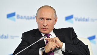 Президент РФ Владимир Путин принимает участие в итоговой сессии Международного дискуссионного клуба Валдай. 19 октября 2017