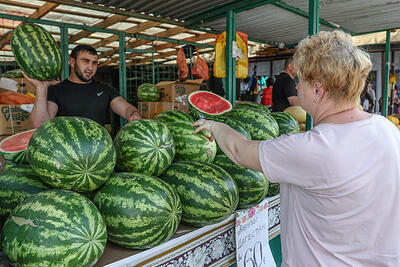 Крымские арбузы совсем скоро поступят в продажу кубанских магазинов