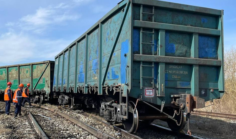 В Тюмени три вагона сошли с рельсов, возбуждено уголовное дело
