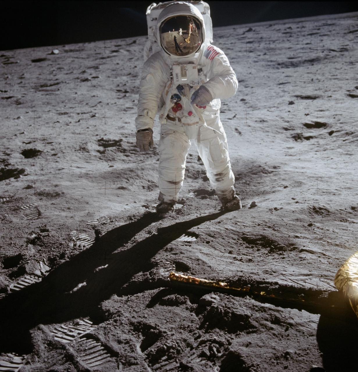 В честь 50-летия высадки человека на Луну Omega перевыпустили часы Speedmaster