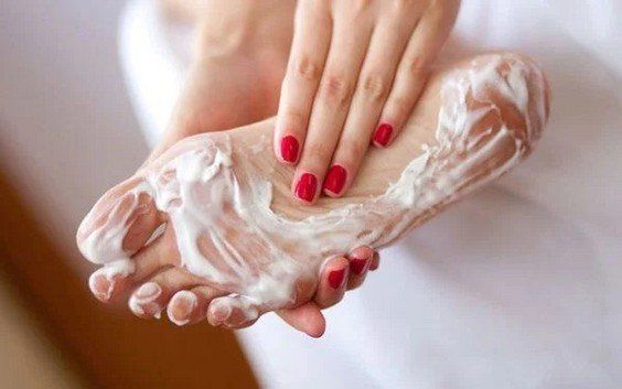 Как применять аспирин для пяток и от перхоти советы