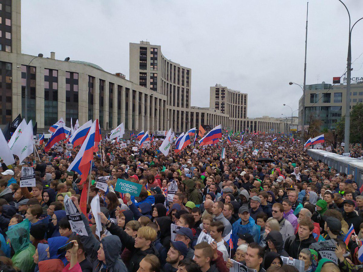 Народ на выборах. Митинг на проспекте Сахарова. Митинг 10 августа 2019 в Москве. Митинг на проспекте Сахарова 10 августа 2019 года. Митинг на Сахарова 2019 август.