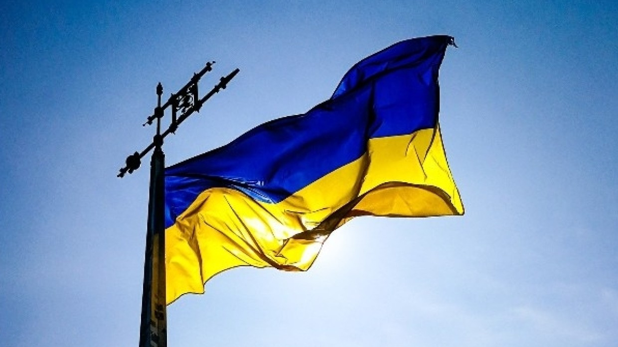 Украинский журналист рассказал, кто из элиты страны в детстве пил свиную кровь