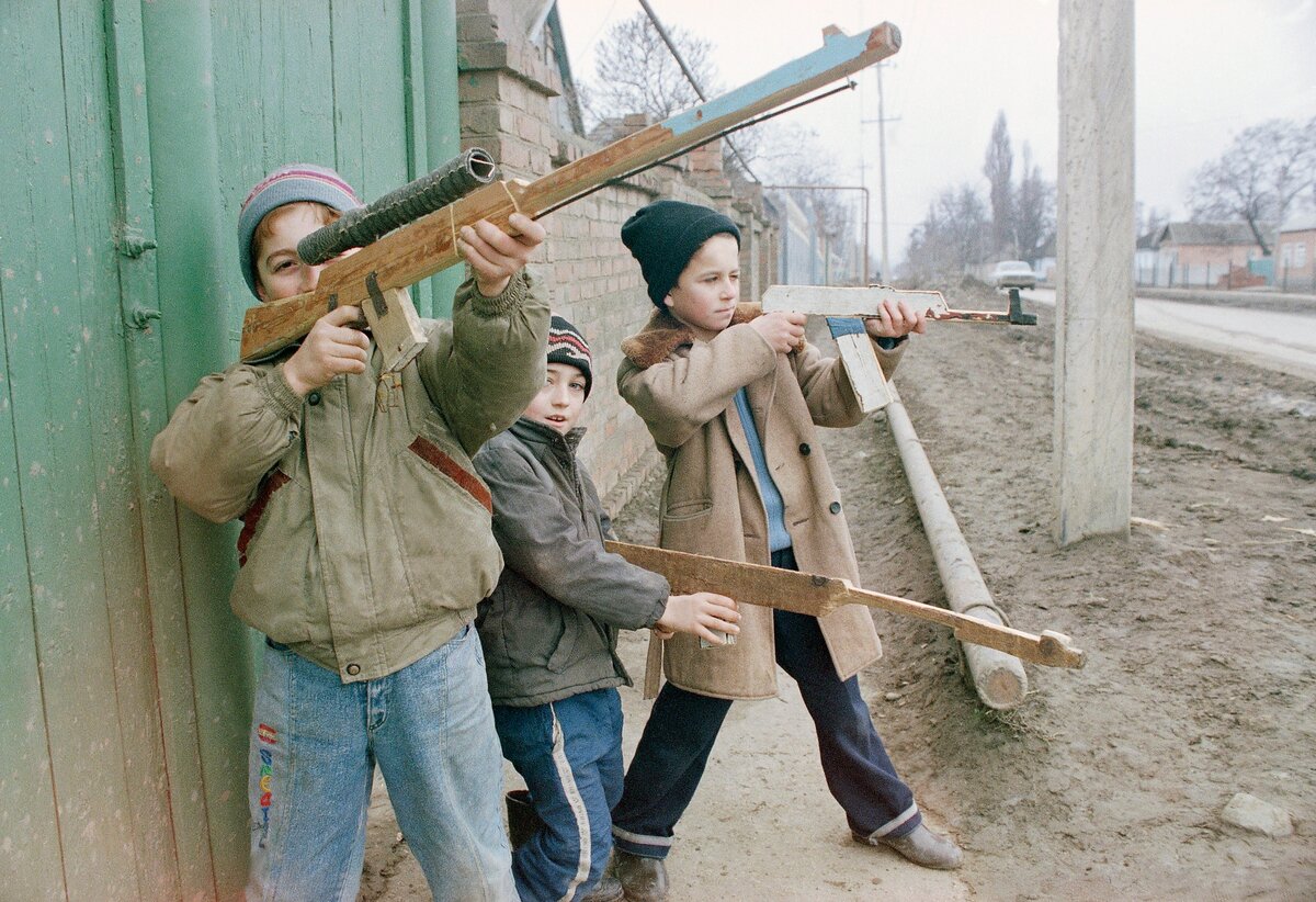 Детство в новой россии 1990 презентация