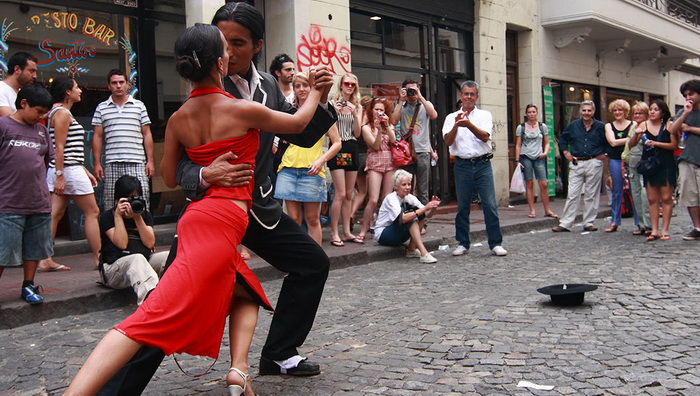 Из истории танго: страстный танец, рожденный в аргентинских притонах 