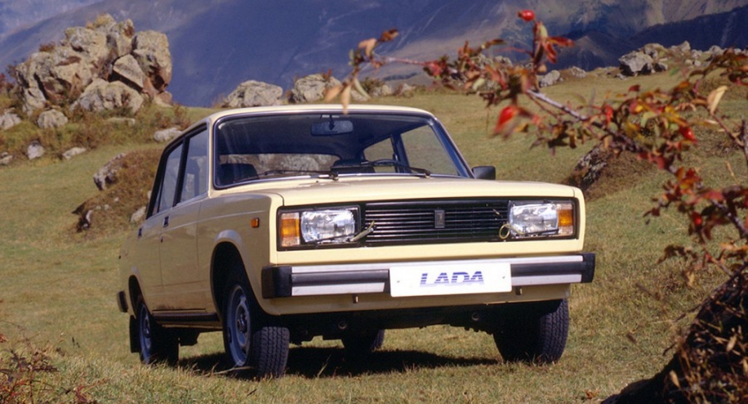ВАЗ-2105: почему водители в СССР влюблялись в эту модель Автомобили