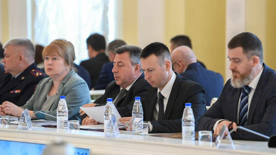 Губернатор Игорь Руденя определил задачи по проведению мероприятий в период особого противопожарного режима в Тверской области
