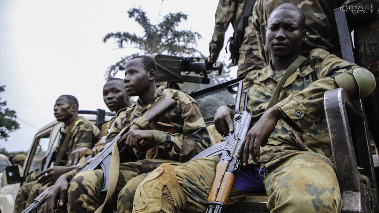 СМИ ЦАР подвели итоги первых 100 дней второго срока президента Туадера Весь мир