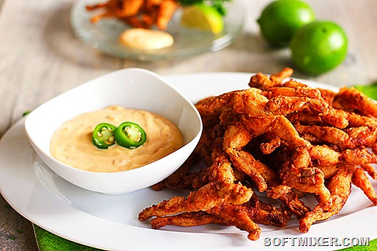 Древесный хлеб, лягушачьи лапки и другие блюда, придуманные не от хорошей жизни