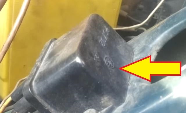 Реле сигнализатора заряда аккумуляторной батареи Ваз 2106