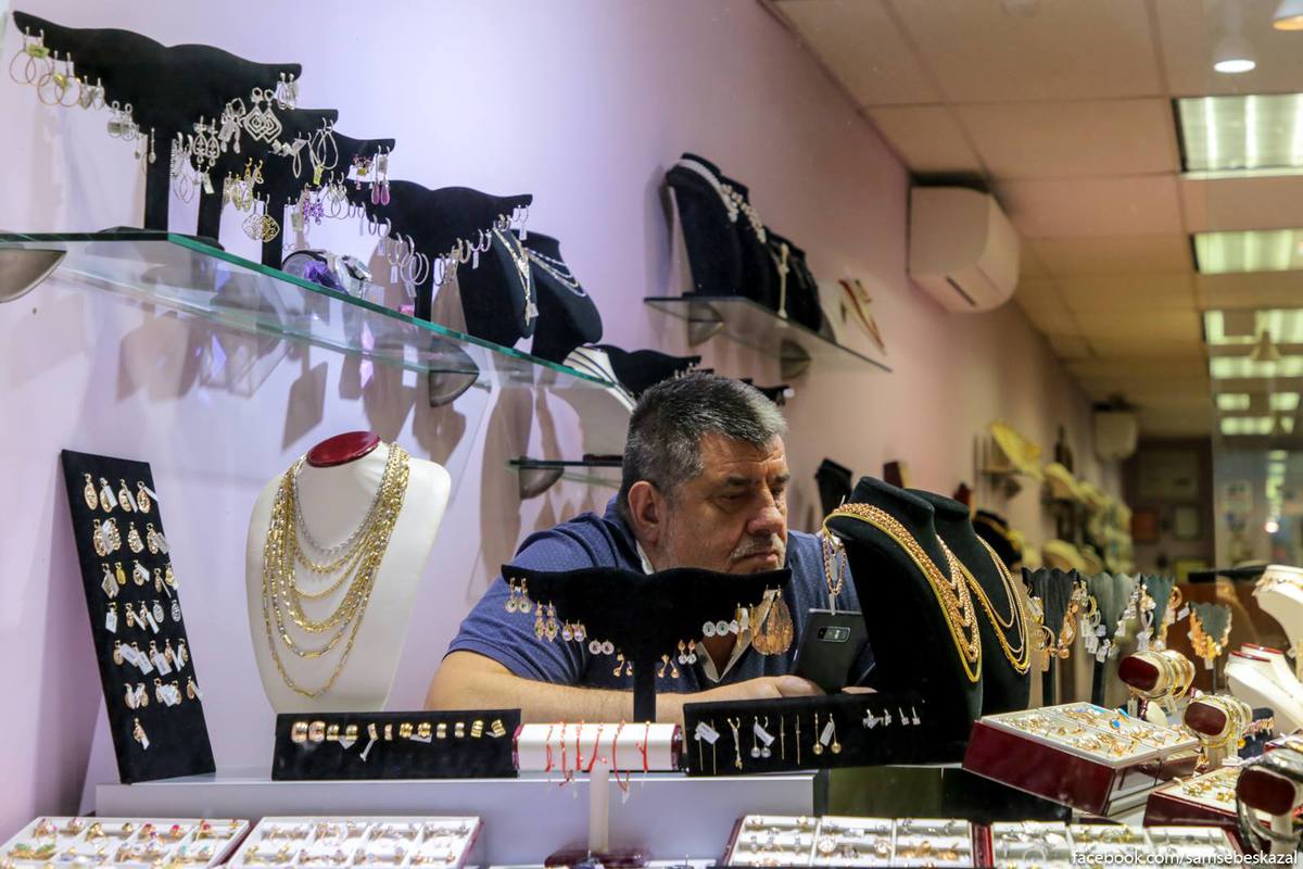 Никаких улыбок: колоритные лица Брайтон-Бич 