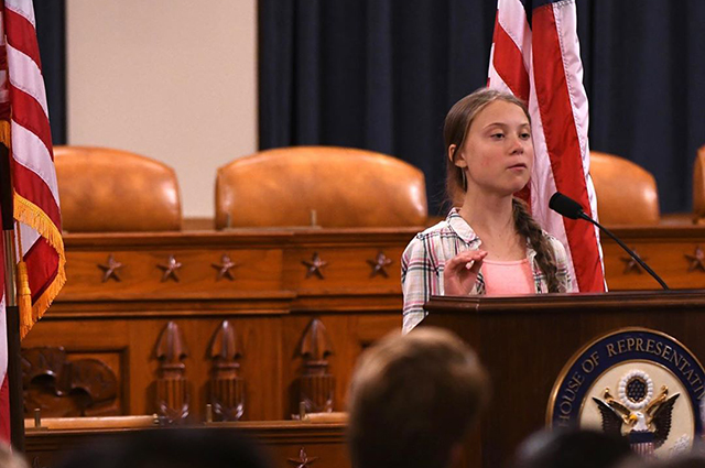 В сети обсуждают эмоциональную речь 16-летней активистки Греты Тунберг на генассамблее ООН Новости