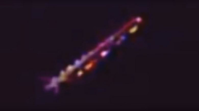 Камера МКС снова поймала в свой объектив огромный НЛО