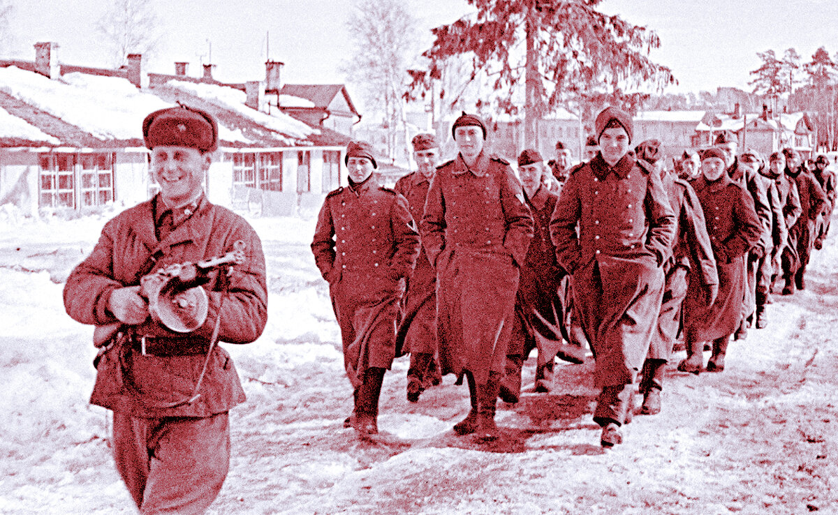Пленные оккупанты в пригороде столицы, весна 1942 г.