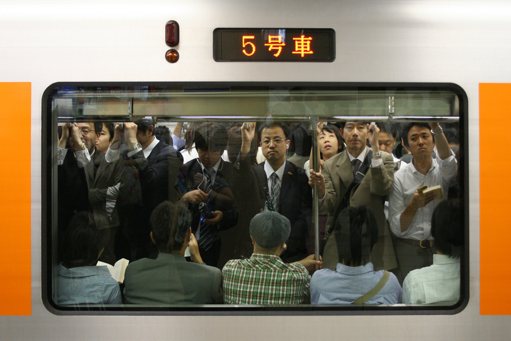 Фото японки в метро