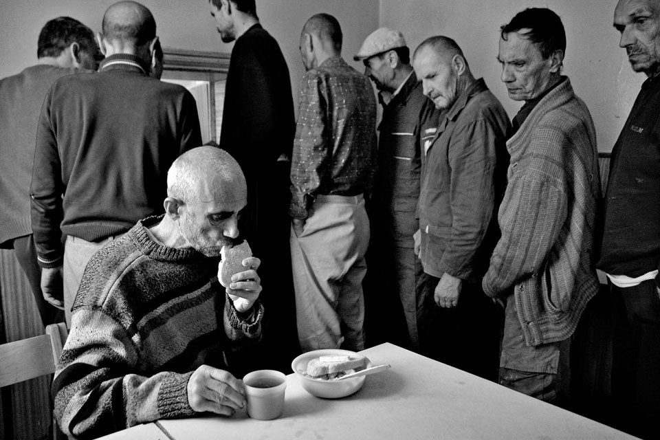 Фотография: Шокирующие работы украинского фотографа, жившего в психиатрической лечебнице №13 - BigPicture.ru
