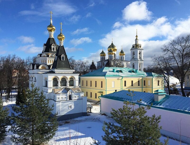 Елизаветинская церковь (1898) и Успенский собор (1507), Дмитров