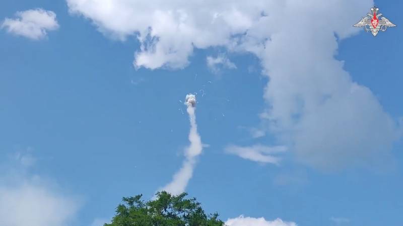 «Стрела-10» против БПЛА. Армия модернизирует войсковую ПВО «Стрела-10» против БПЛА. Армия модернизирует войсковую ПВО оружие