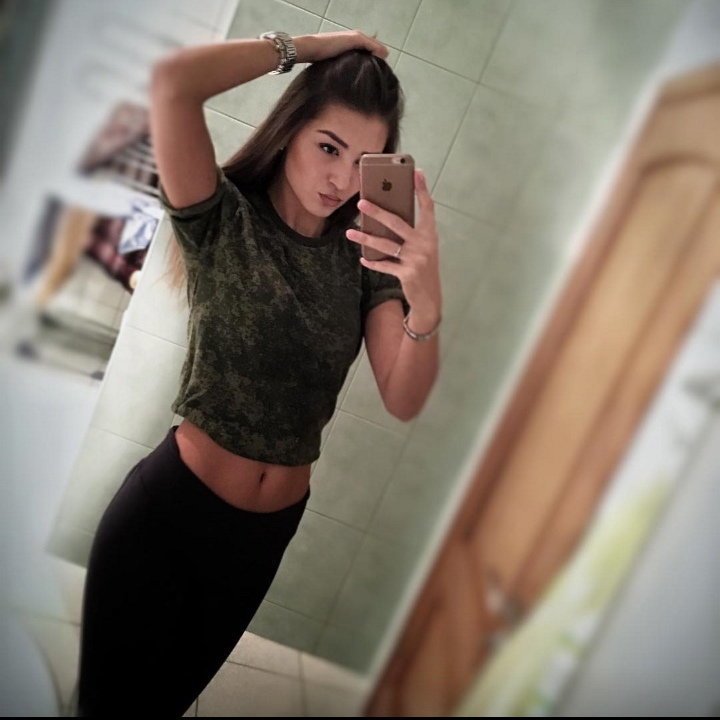 Красота - страшная сила: сногсшибательные россиянки в форме Красота - страшная сила: сногсшибательные россиянки в форме