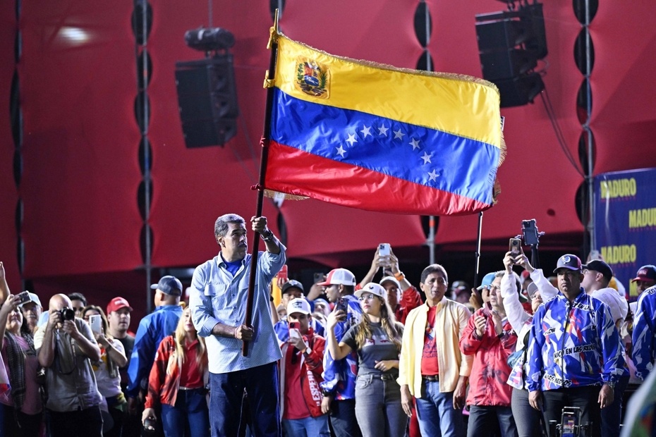 28 июля в Венесуэле пройдут выборы главы государства. Серьезным конкурентом действующего президента страны Николаса Мадуро стал правый политик Эдмундо Гонсалес Уррутиа. По мнению опрошенных NEWS.-3