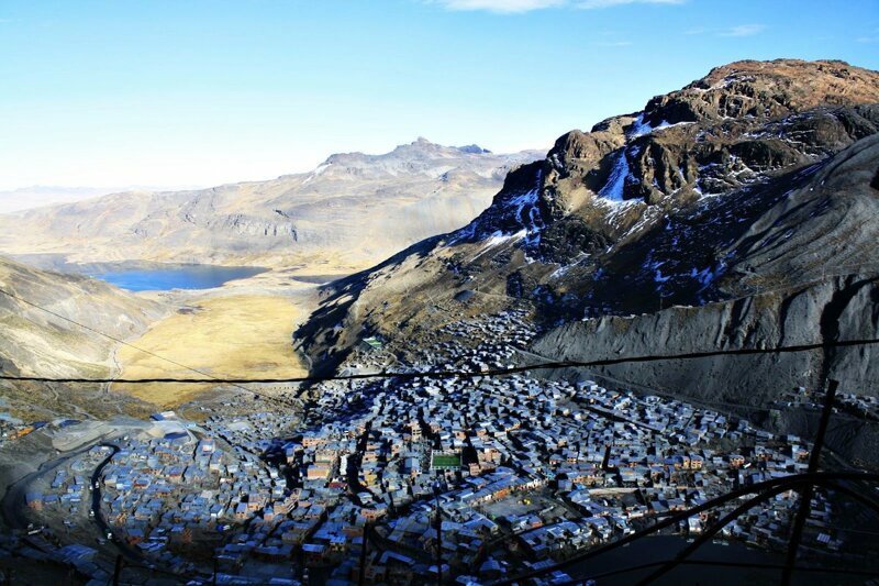 Ла-Ринконада — самый высокогорный город планеты, где очень много золота Ла-Ринконада — самый высокогорный город планеты, где очень много золота