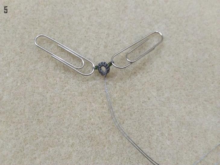 Создаем серьги «Глаз дракона» в технике фриволите Создаем серьги «Глаз дракона» в технике фриволите