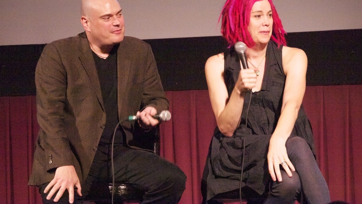 Режиссер «Матрицы-4» объяснила, почему сняла фильм без своей сестры Шоу-бизнес