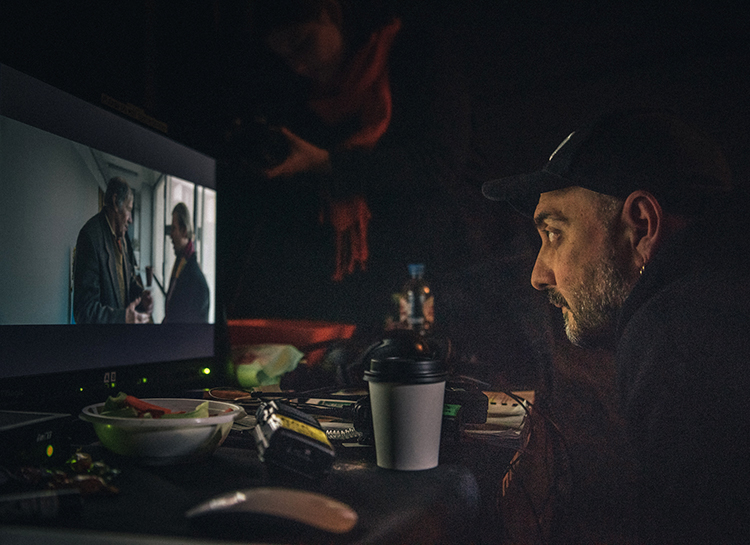 Кирилл Серебренников дал первое большое интервью после вынесения приговора: "Я не вор и не мошенник" Кирилл Серебренников дал первое большое интервью после вынесения приговора: "Я не вор и не мошенник" Звезды,Новости о звездах