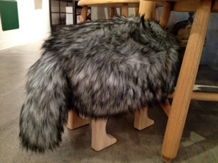 Почти как живые эти Animal Stool with Tail.