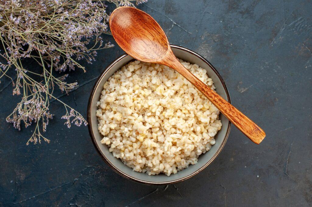 Без замачивания и многочасовой варки: как приготовить рассыпчатую перловку