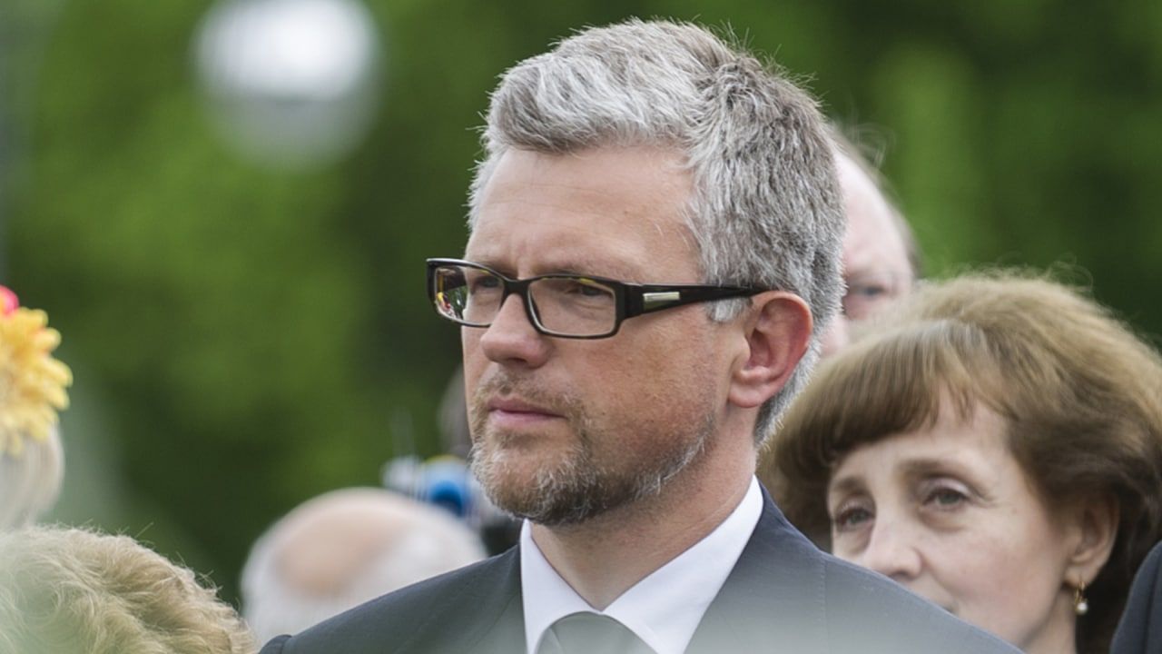 Пользователи Twitter призвали выслать посла Украины Мельника из ФРГ после критики властей