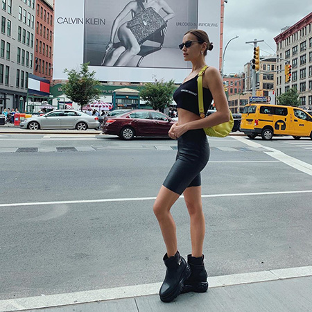 Звездный Instagram: еще одна свадьба, акции протеста и модные показы Хроника