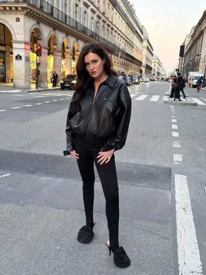 Винтаж, латекс и кружево: как и в чём Ксения Собчак, Ольга Карпуть, Елена Перминова, Катя Кищук и модные блогеры проводят время в Париже daniel,blords,instagram (инстаграм),социальная сеть,laurent saintlaurent,serebro,Анна Александрова,виктория салават,джонатан андерсон,Джон Гальяно,диана коркунова,екатерина кищук,Елена Перминова,кристина романова,Ксения Собчак,Ксения Чилингарова,лина дембикова,мэри лист,ольга карпуть,рената пиотровски,станислава токарева,Стелла Маккартни,юлия воронова,Яна Расковалова