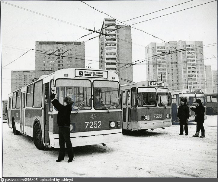 138-й квартал Выхина, 1989.