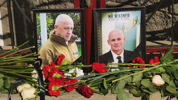 ФРОНТ БИТВЫ РОССИИ И ЗАПАДА ПЕРЕМЕЩАЕТСЯ В АФРИКУ: СМЕРТЬ ПРИГОЖИНА — ПЕРВАЯ ЛАСТОЧКА