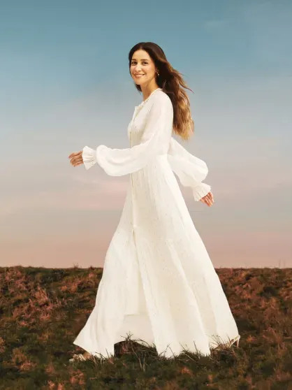 Равшана Куркова в платьях с сакральными символами снялась для бренда Оксаны Лаврентьевой Куркова, наше сообществоlРавшана, Равшана, актриса, снялась, бренда, жизни, наше сообществоl, назад, ребёнок, суррогатной, услугам, благодаря, появился, 45летняя, слухам, рассказала, Тогда, личной, деталями