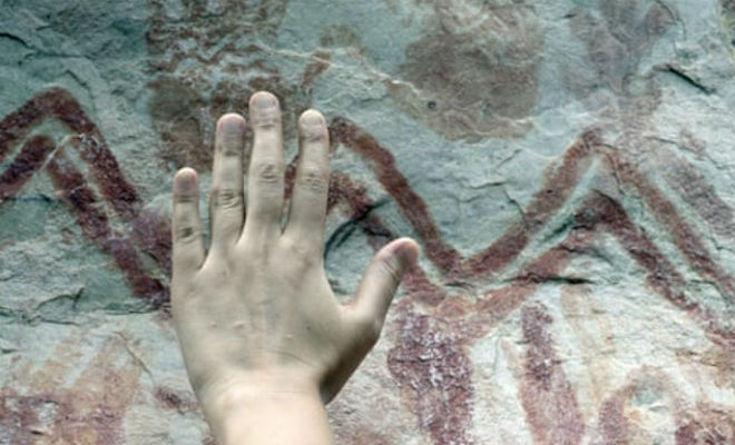 В джунглях Амазонки нашли рисунки возрастом 10 000 лет, на которых люди охотятся на зверей-гигантов Культура