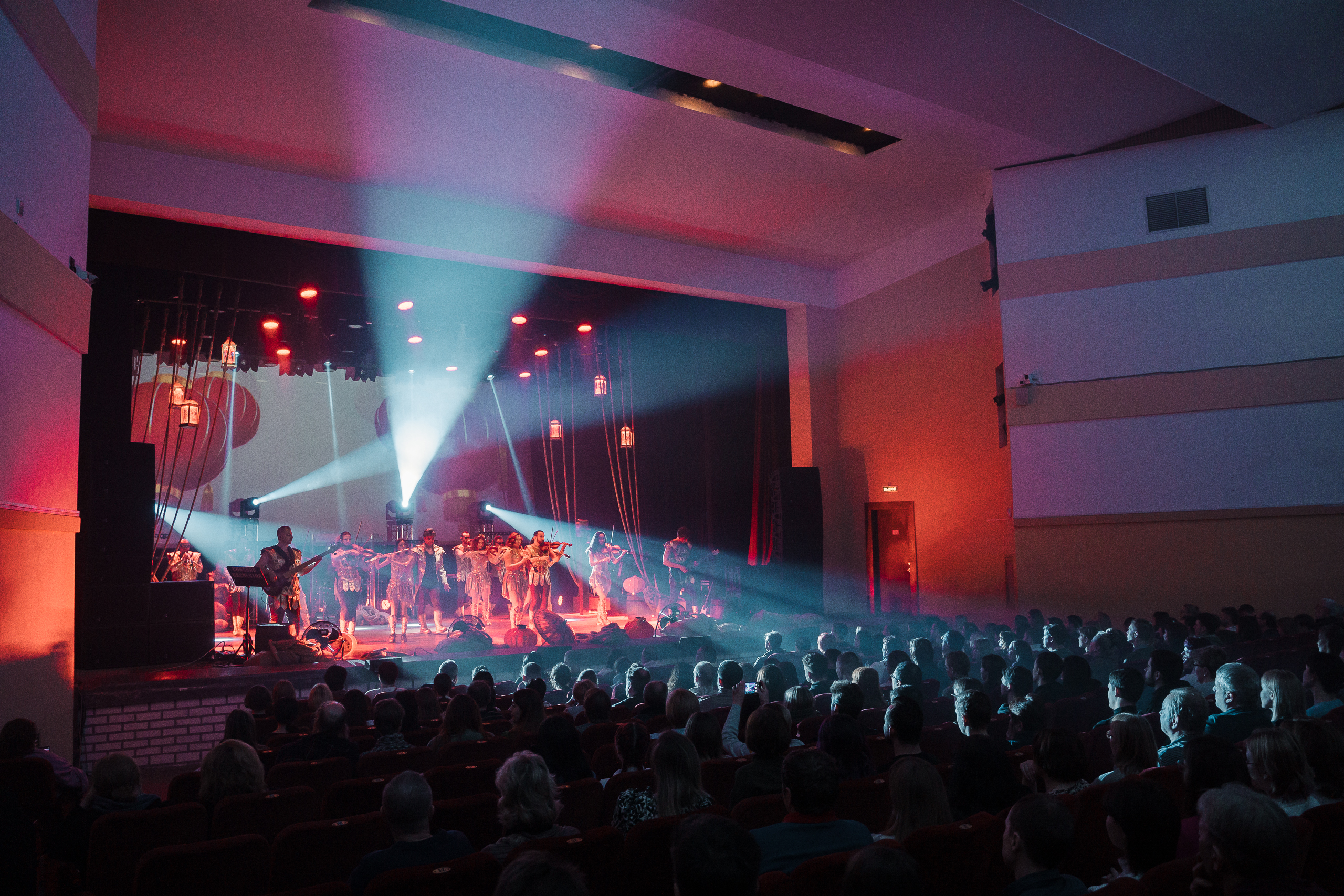 Вокруг света за пару часов: Concord Orchestra представил новое рок-шоу «Рождение мира» в Твери