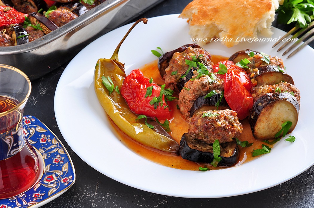 Турецкая кухня: Запеченный кебаб с баклажанами  кулинария,мясные блюда,овощные блюда,турецкая кухня