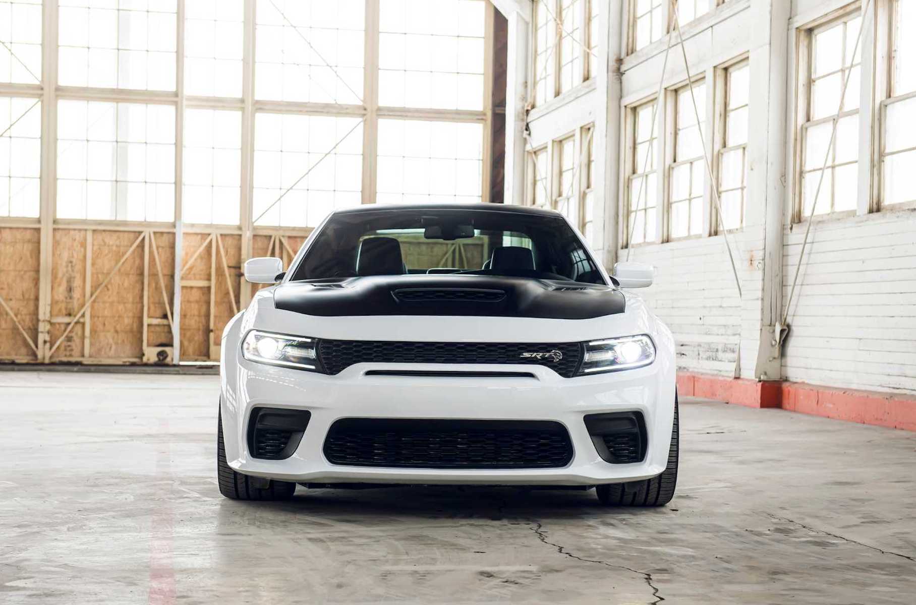 Dodge Charger Hellcat 2021