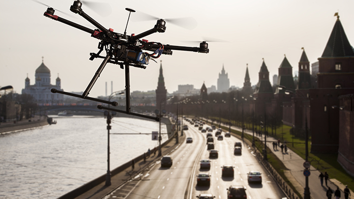 ЗАТОПТАННЫЕ "КРАСНЫЕ ЛИНИИ": ДРОНЫ ПОЛЕТЯТ НА КРЕМЛЬ