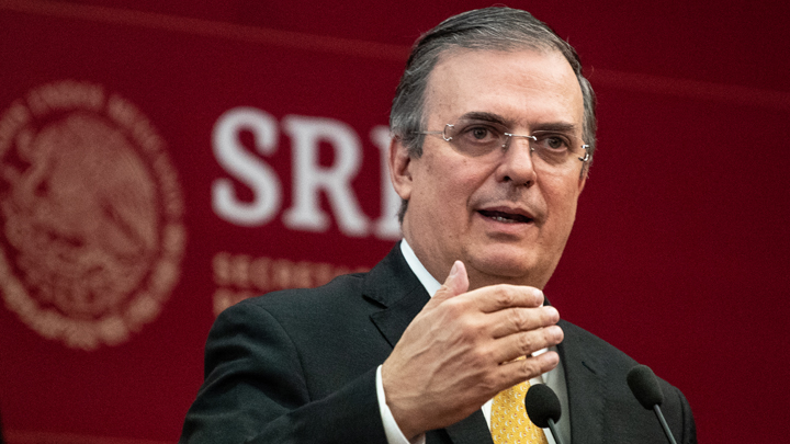 Трамп &laquo;спасает&raquo; США и Россию от мигрантов