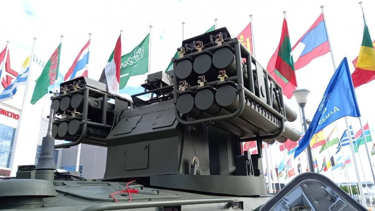 American Thinker указал на преимущества российской армии в случае «войны» с Украиной