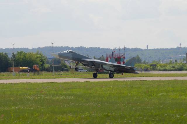 Новые Су-57 оснастят дополнительными радарами