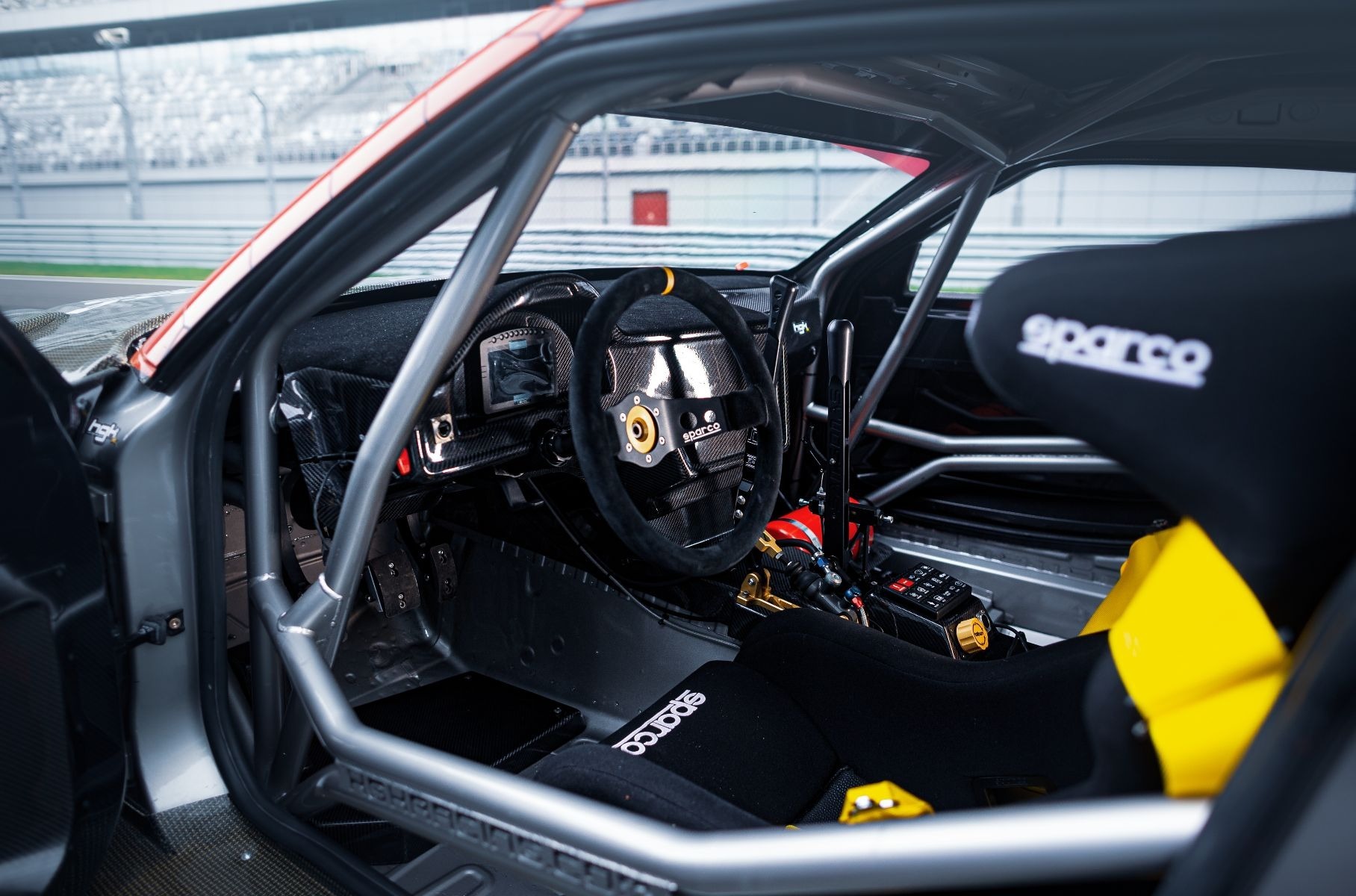 1015 л.с. и кузов из карбон-кевлара: в России построили гоночную Toyota GR Supra для дрифта 1015 л.с. и кузов из карбон-кевлара: в России построили гоночную Toyota GR Supra для дрифта Новости