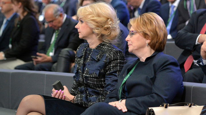 Дооптимизировались: Есть ли кому нас спасать после сокращения врачей Дооптимизировались: Есть ли кому нас спасать после сокращения врачей врачей, просто, самое, здравоохранения, можно, Почему, главное, Скворцова, делать, больниц, человек, профессии, стали, оптимизации, данные, только, врачи, говорит, нужно, должности